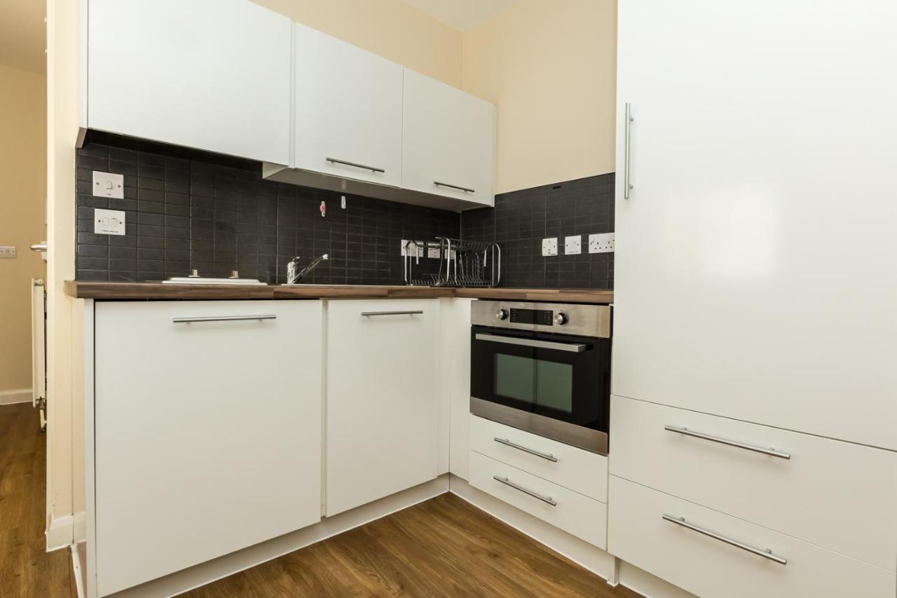 Zeni Studio, in Vauxhall London Londra Esterno foto